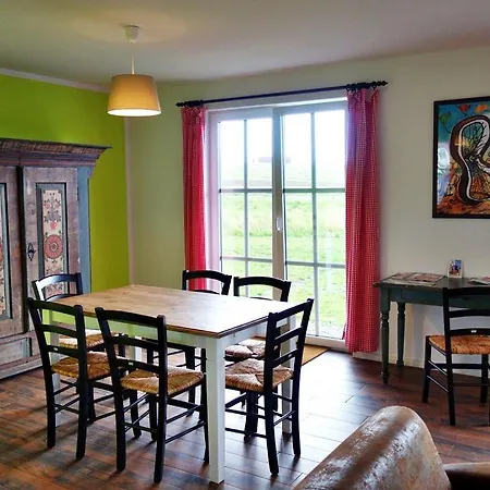 Zur Fischerwurt 8 Holiday home *